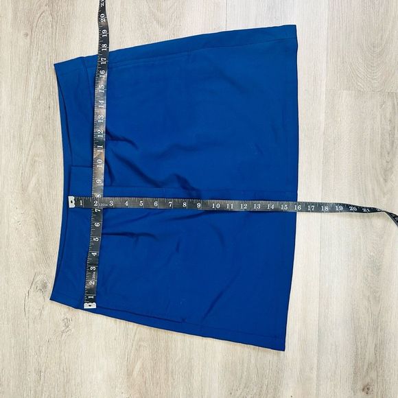 Puma Dark Blue Life Style Athletic Golf Skirt Size 8 - Picture 9 of 10